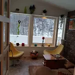 Villaer Modern House In Front Of Midnight Sun Lavangen