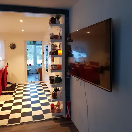 Modern House For Rent *